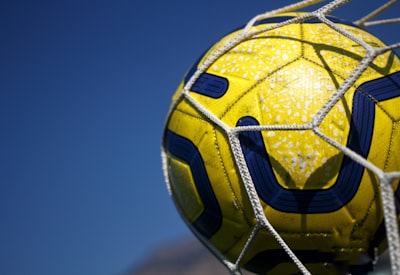 توتنهام ضد ليفربولترتيب الدوري الإنجليزي وتأثير المواجهات الكبيرة