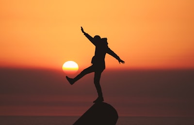 أسطورة النار الخالدةقصة النور الذي لا ينطفئ أسطورة النار الخالدةقصة النور الذي لا ينطفئ