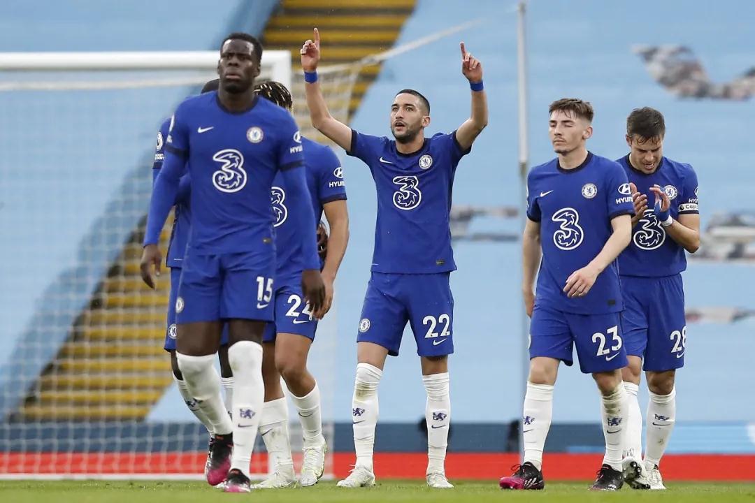 الأهلي والهلال مباشر الان يلا شوتمواجهة نارية في الدوري السعودي
